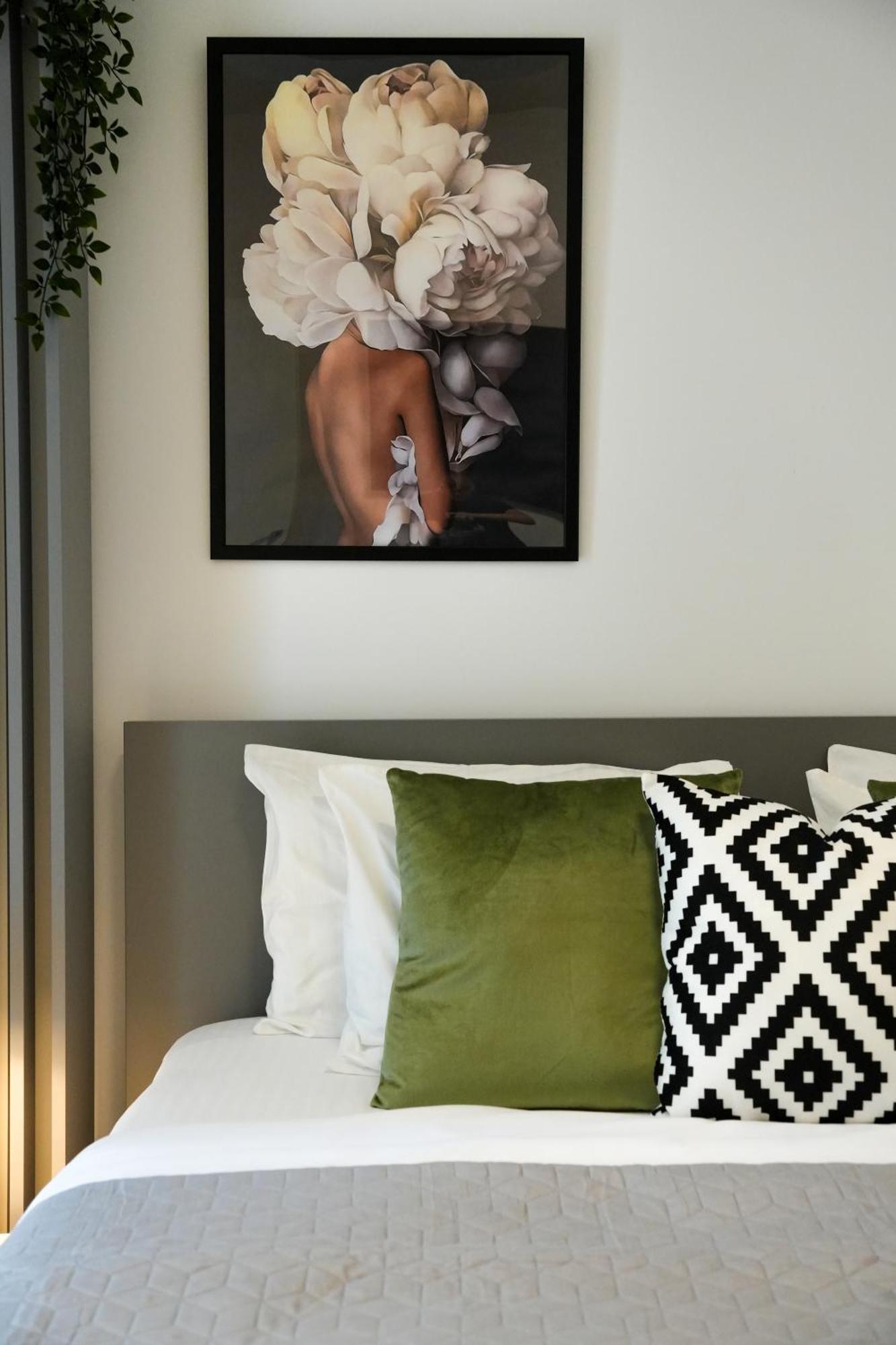 Ana - Cozy & Quiet Apt With Balcony & Garden View Βουκουρέστι Εξωτερικό φωτογραφία