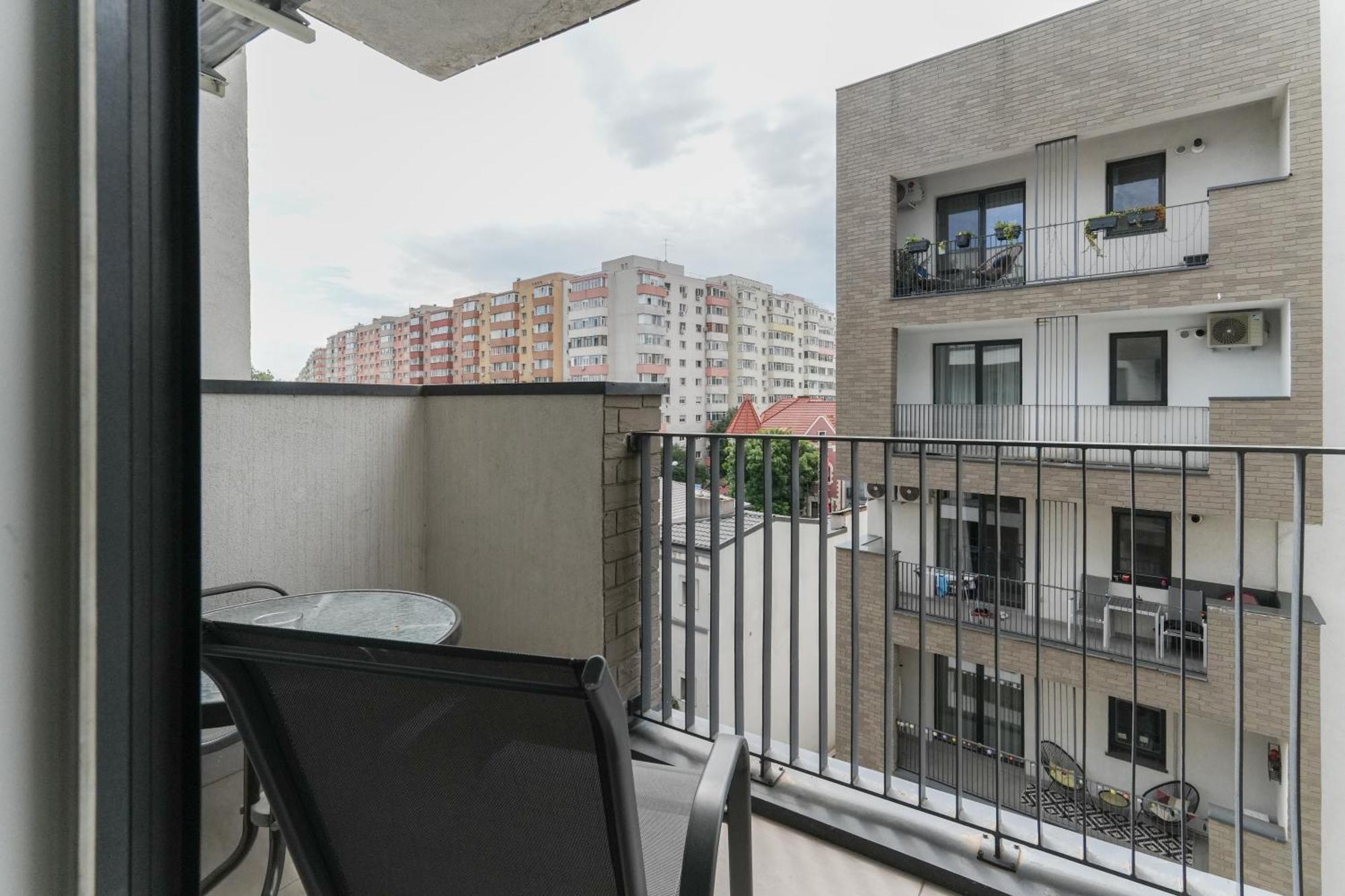 Ana - Cozy & Quiet Apt With Balcony & Garden View Βουκουρέστι Εξωτερικό φωτογραφία